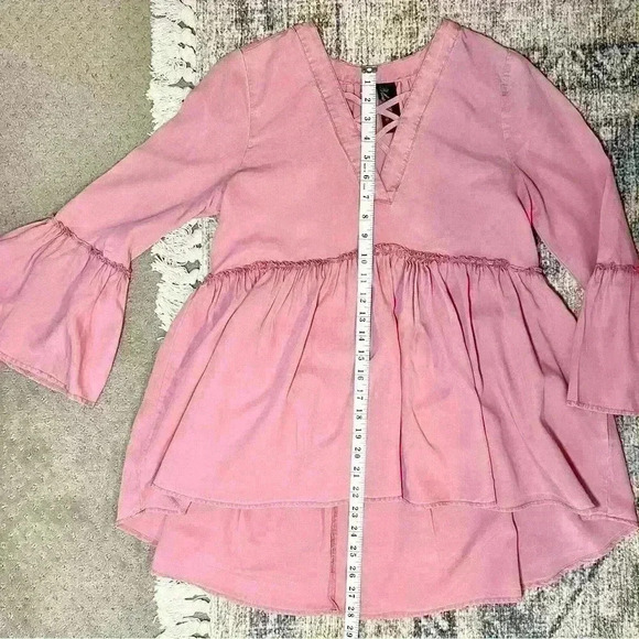 Blue Rain Pink Peplum Bell Sleeve Blouse with Crisscross Neckline Size Small - Picture 10 of 14